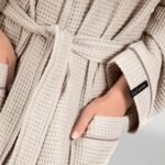 Μπουρνούζι Guy Laroche Basic Beige - Image 2