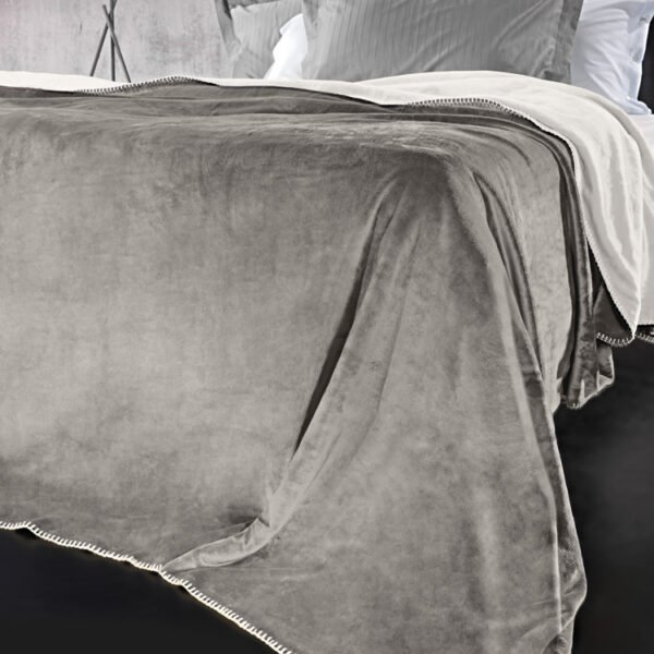 Σετ Κουβέρτα 2 Όψεων Βελουτέ Υπέρδιπλη 220×240 & Μαξιλαροθήκη 45x45 Guy Laroche Velvet Vison