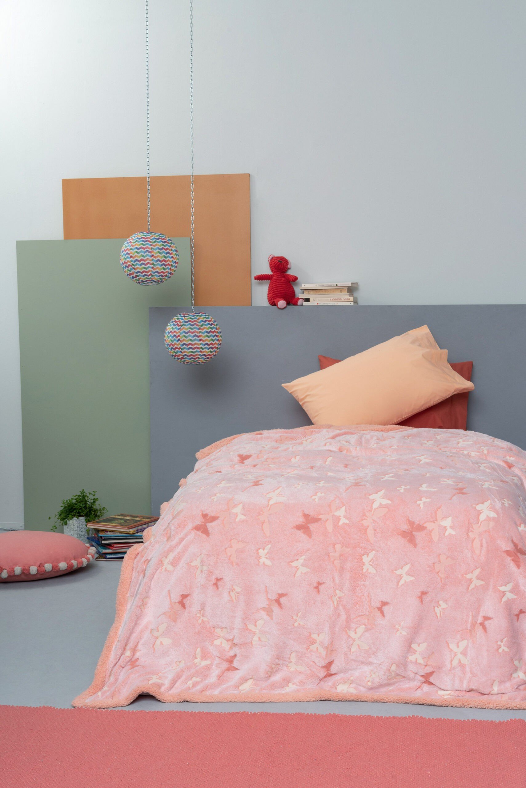 5205857225391 Κουβερτα Φωσφοριζε Ημιδιπλη Luminous 160x220 FARFALLA - Palamaiki - Image 1