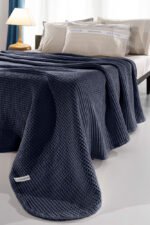 Κουβέρτα Πικέ Υπέρδιπλη 230×240 Guy Laroche Eternity Marine