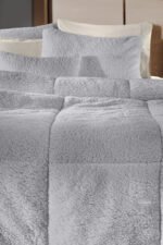 Κουβερτοπάπλωμα Υπέρδιπλο 220×240 Guy Laroche Mouton Silver - Image 2