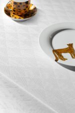 Τραπεζομάντηλο 160×220 Guy Laroche Motion White - Image 3