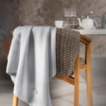 Τραπεζομάντηλο 160×220 Guy Laroche Motion Silver