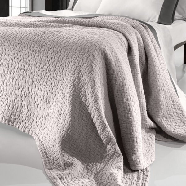 Κάλυμμα Κρεβατιού Υπέρδιπλο 240x260 Guy Laroche Nikki Platinum