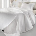 Κάλυμμα Κρεβατιού Υπέρδιπλο 245x260 Guy Laroche Lupo White