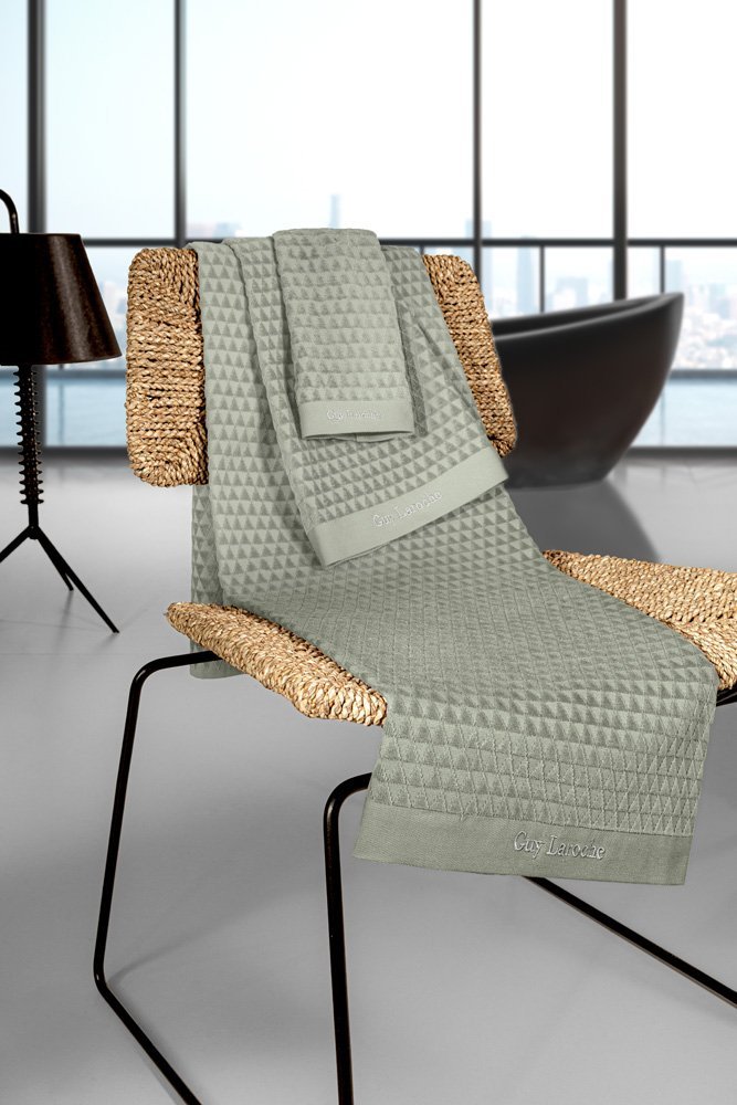 1122090123009 Σετ Πετσέτες 3 Τεμαχίων Guy Laroche Tokyo Khaki - Image 1