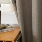 Κουρτίνα μεσαίας σκίασης με 8 μεταλλικούς κρίκους Illusion Art 8445 140x270 Χακί   Beauty Home - Image 11