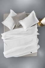 Κάλυμμα Κρεβατιού Υπέρδιπλο 245×260 Guy Laroche Pattern White - Image 2