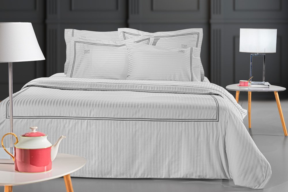 1110092224083 Σετ Σεντόνια King Size 270×280 Guy Laroche (Διπλό Πλακέ) Nice Cement-D.Silver - Image 1