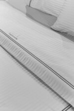 Παπλωματοθήκη Υπέρδιπλη 225×245 Guy Laroche (Διπλό Πλακέ) Nice Cement-D.Silver - Image 4