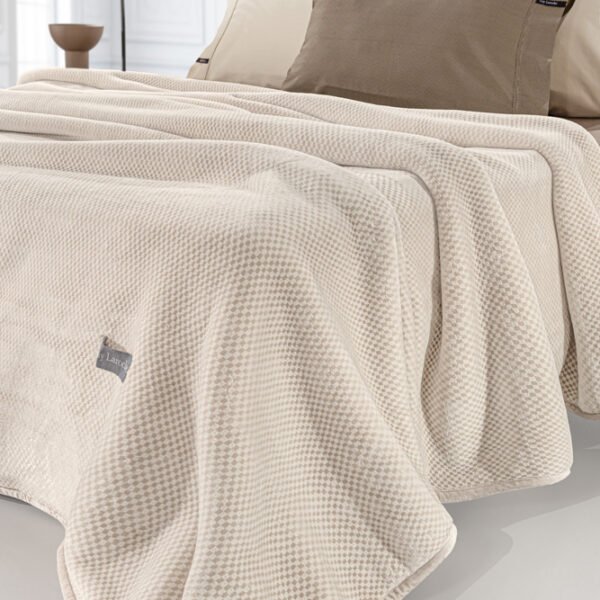 Κουβέρτα Βελουτέ Υπέρδιπλη 220×240 Guy Laroche Cheval Perla