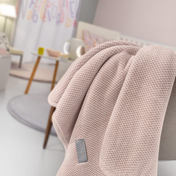 Βρεφική Κουβέρτα Βελουτέ Κούνιας 110×140 Guy Laroche Cheval Pudra