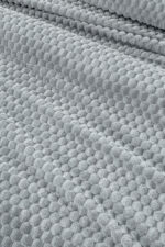 Κουβέρτα Fleece Υπέρδιπλη 220×240 & Μαξιλαροθήκη 52×52 Διακόσμησης Guy Laroche Smoothie Silver - Image 5