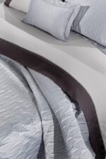 Σετ Κουβερλί Υπέρδιπλο 240×250 Guy Laroche Ruby Silver - Image 4