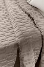 Σετ Κουβερλί Υπέρδιπλο 240×250 Guy Laroche Brick Taupe - Image 3