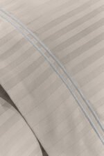 Μαξιλαροθήκες Ζέυγος 52×72 Guy Laroche Διπλό Πλάκε Nice Natural-L.Silver - Image 2