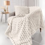 Σετ Ριχτάρι Γούνινο 120×160 & Μαξιλαροθήκη 42×42 Διακόσμησης Guy Laroche Elixir Ivory