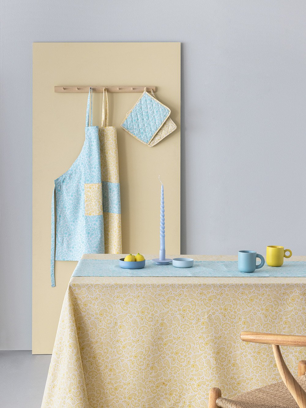 5205857261115_2 Τραπεζομάντηλο TATI 150x180 TAT6 Κίτρινο Palamaiki - Image 1