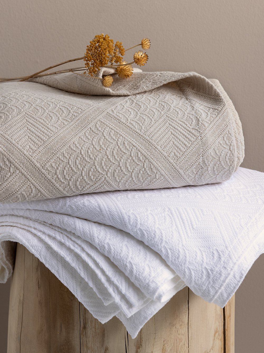 5205857279028_2 Κουβέρτα 250x260 CARLA IVORY Μπεζ Palamaiki - Image 1