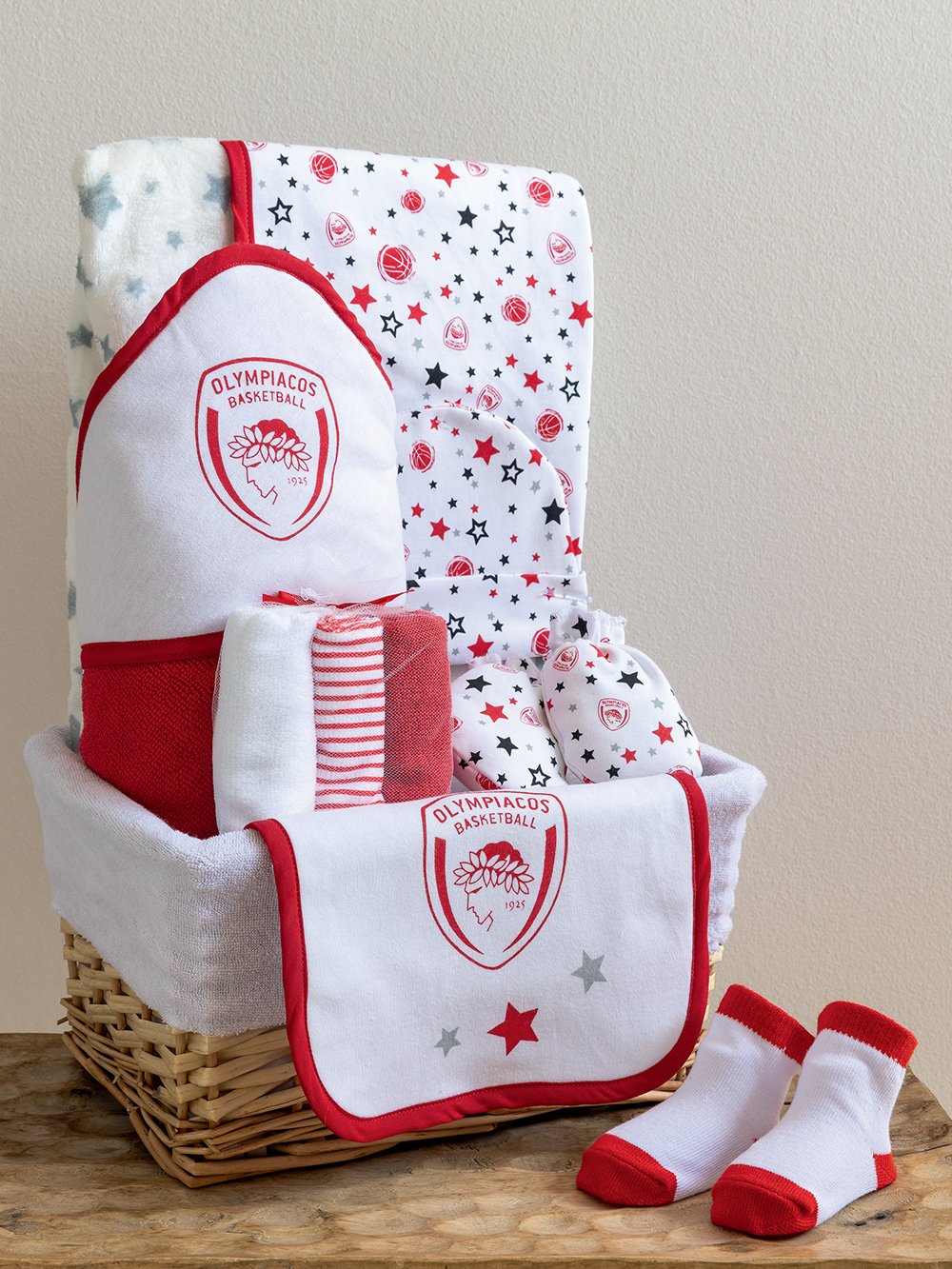 5205857281113_2 Καλάθι δώρου για νεογέννητο NB-OLYMPIACOS Κόκκινο Palamaiki - Image 1