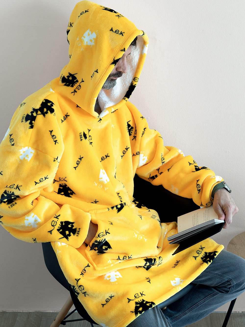 5205857283216_2 Κουβέρτα HUHU AEK Κίτρινο Palamaiki - Image 1