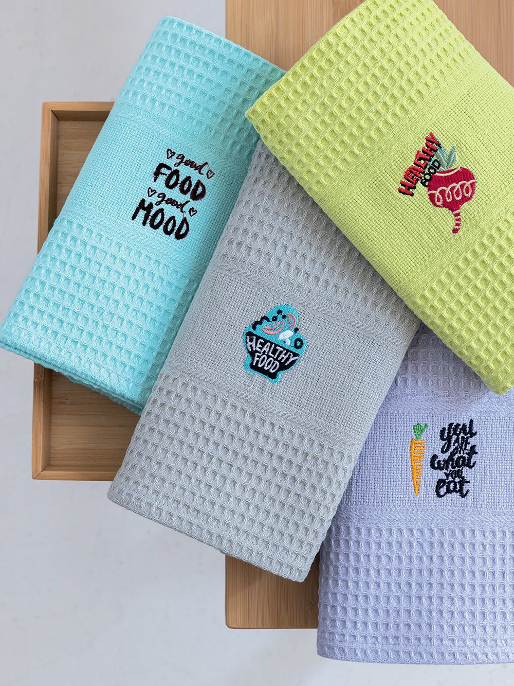 5205857289423_2 Σετ 4 Πετσέτες Κουζίνας Kitchen Towels 50x70 NORA100 EMBROIDERY 1 Εμπριμέ Palamaiki - Image 1