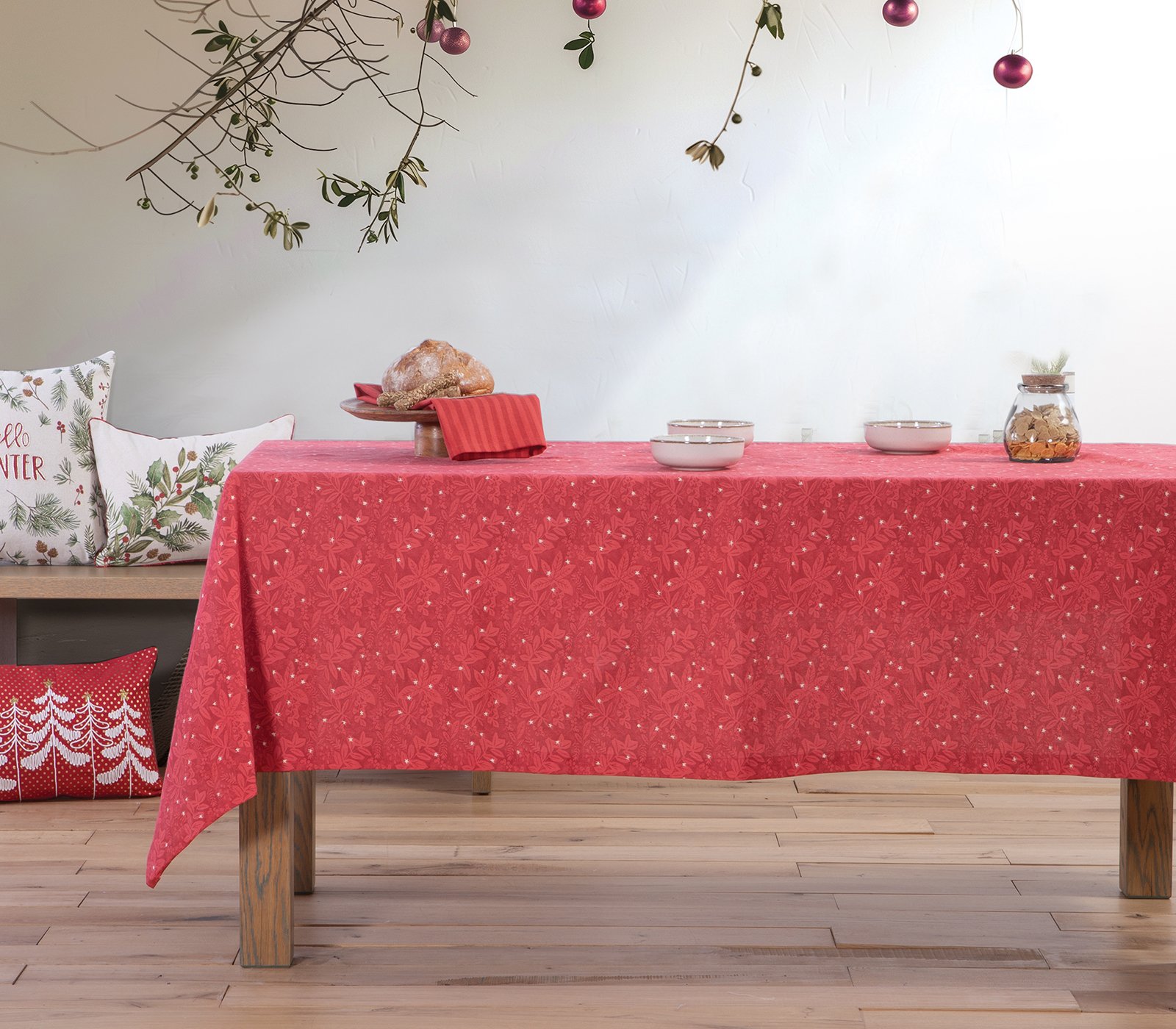 036401-1 Χριστουγεννιάτικο Τραπεζομάντηλο 140×180 Nef Nef Grace Red - Image 1