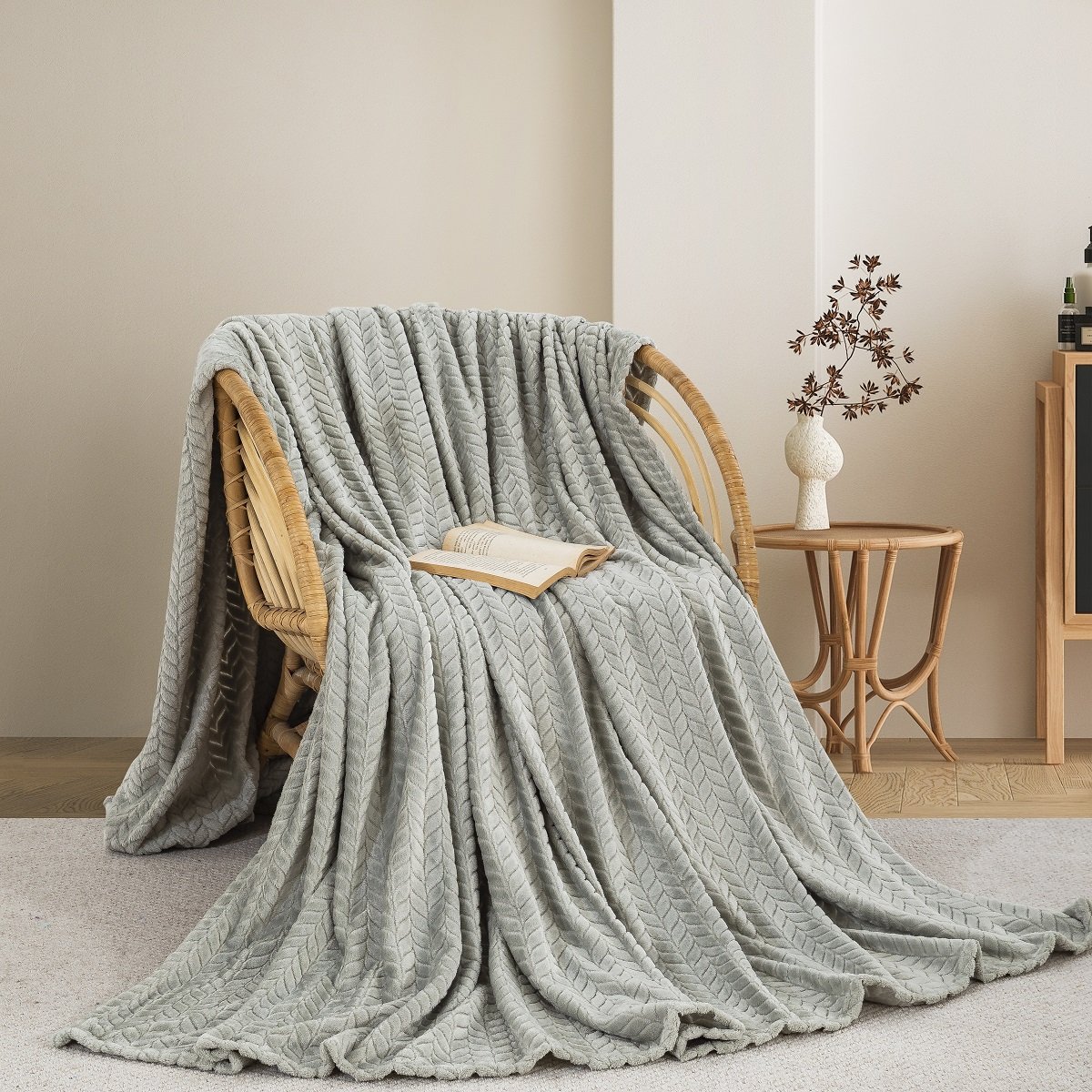 SILVER_FLEECE-1200x1200 ΚΟΥΒΕΡΤΑ FLEECE ΥΠΕΡΔΙΠΛΟ 220X240 ADAM HOME (550) OLIVE GREEN(51) - Image 1