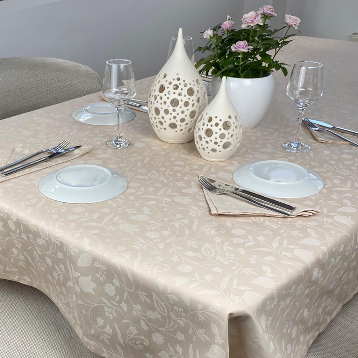 ΜΠΕΖ-ΠΕΤΣΕΤΕΣ Τραπεζομάντηλο Σετ 7τεμ (140Χ180+6Πετσέτες) Beige Astron Italy - Image 1