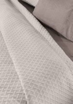 Κάλυμμα Κρεβατιού Υπέρδιπλο 245×260 Guy Laroche Bello Ivory - Image 3