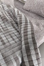 Κουβερλί Υπέρδιπλο 220×240 Guy Laroche Cuba Grey - Image 3