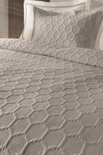 Σετ Κουβερλί King Size 240×250 Guy Laroche Hive Taupe - Image 3