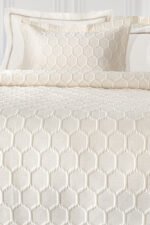 Σετ Κουβερλί King Size 240×250 Guy Laroche Hive Ecru - Image 2