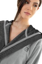 Μπουρνούζι Μακρύ Με Κουκούλα Guy Laroche Monogram Smoke - Image 5