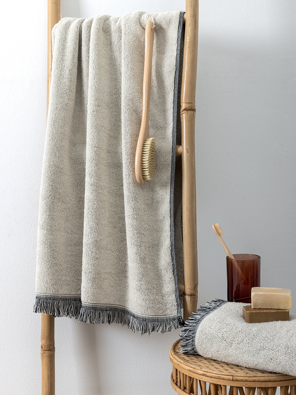 5205857290122_5 Πετσέτα Λουτρού Towels Collection 70x140 IGGY BLACK Μαύρο Palamaiki - Image 1