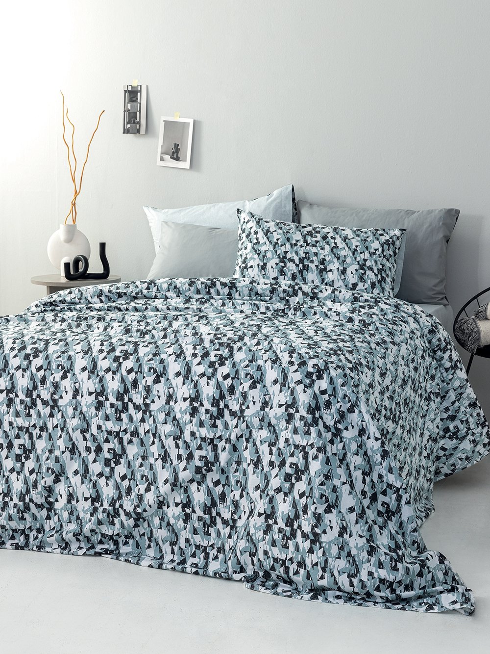 5205857292041_2 Σετ Υπέρδιπλα Σεντόνια Fashion Life 240x260 FL6277 Χωρίς Λάστιχο Μαύρο Palamaiki - Image 1