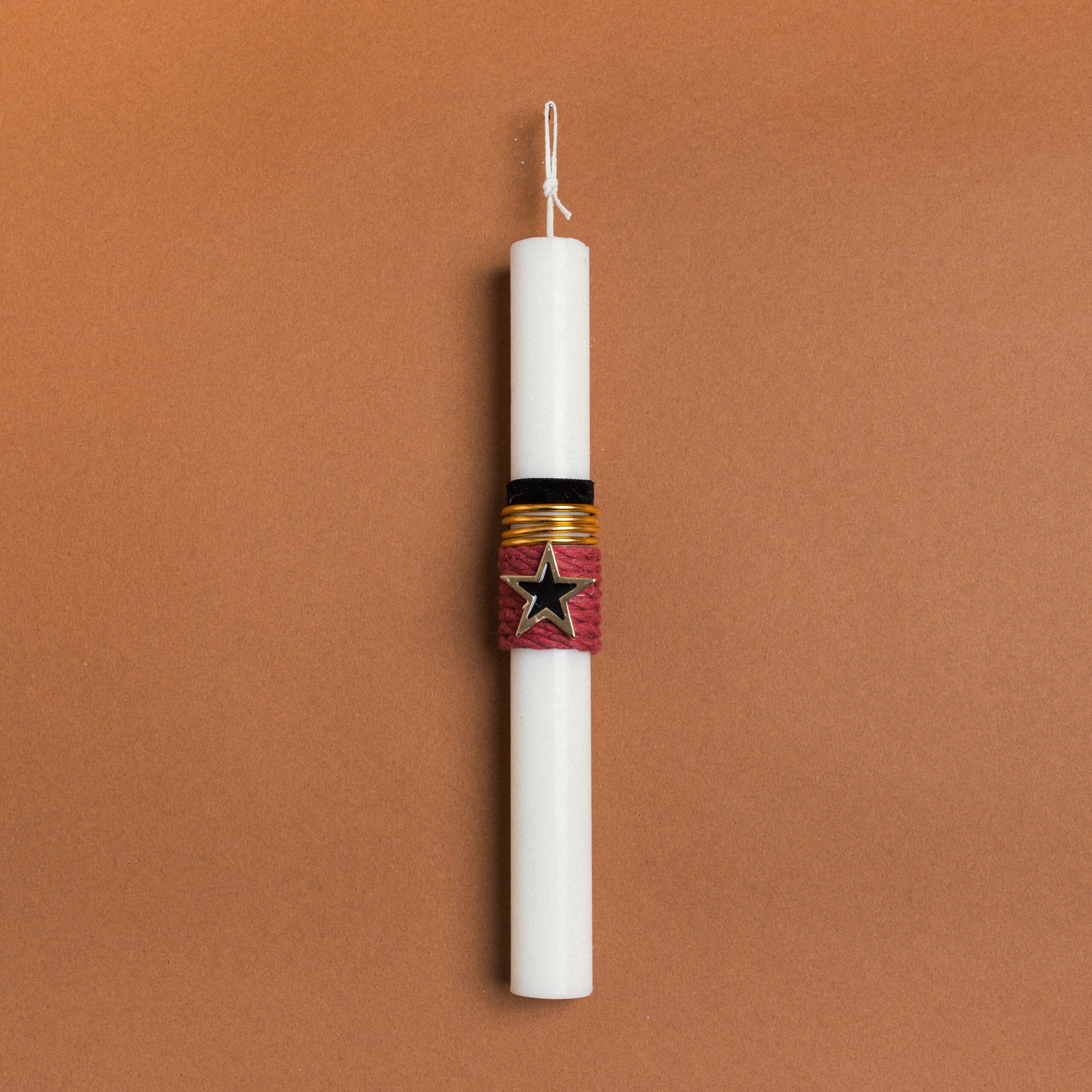 75559ff5-318c-4bff-832b-c9a475aa52a3-scaled-1 Beauty Home ΛΑΜΠΑΔΑ 25cm ΑΣΤΕΡΙ ΜΕΤΑΛΛΙΚΟ ΧΡΥΣΟ ΣΕ ΣΥΣΚΕΥΑΣΙΑ ΔΩΡΟΥ - Image 1