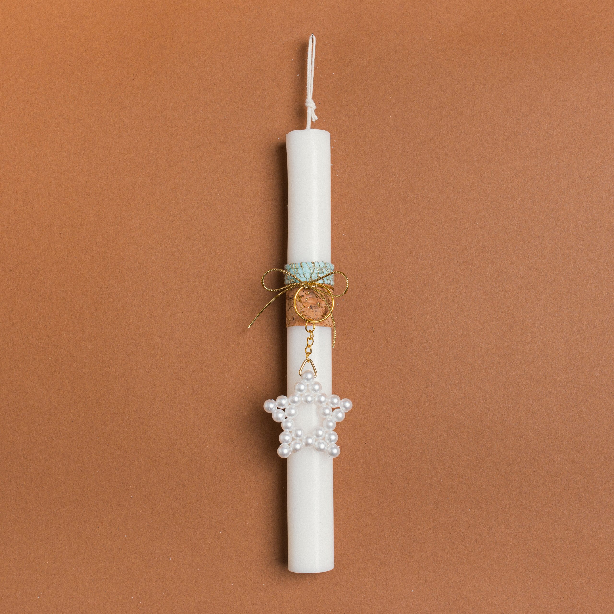 b05bfeb1-6bb8-43c5-ba4f-5eb3e223c812-scaled-1 Beauty Home ΛΑΜΠΑΔΑ 25cm ΜΠΡΕΛΟΚ ΠΕΡΛΑ ΜΕ ΦΙΟΓΚΟ ΒΕΡΑΜΑΝ ΣΕ ΣΥΣΚΕΥΑΣΙΑ ΔΩΡΟΥ - Image 1