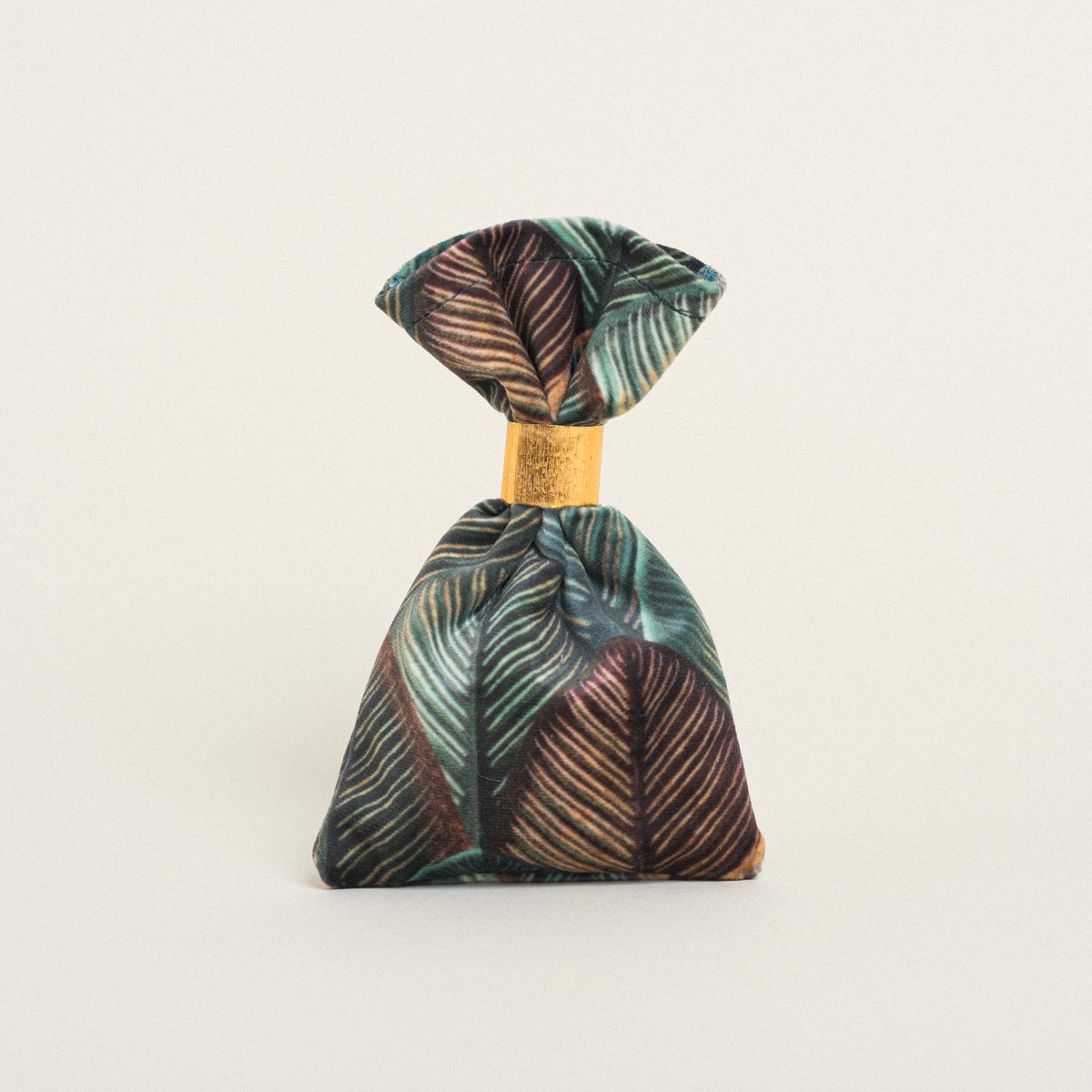 0bb91233-e21c-42d2-bd22-1c9004d64933-3 Beauty Home ΠΟΥΓΚΙ 12 x 17 cm ΒΕΛΟΥΔΟ SCALE LEAF STRUCTURE - Image 1