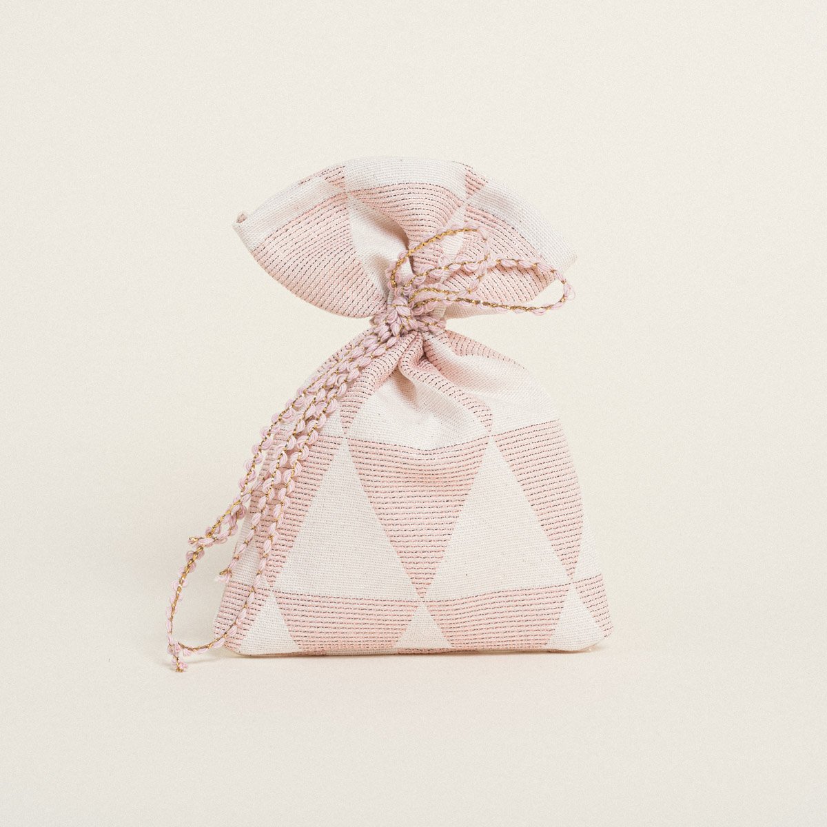 13677b5c-7f98-4f61-b70a-5c515ca08a17-3 Beauty Home ΠΟΥΓΚΙ 12 x 17 cm ΖΑΚΑΡ ΤΡΙΓΩΝΟ ΡΕΤΡΟ ΜΕ LUREX ΣΑΠΙΟ ΜΗΛΟ - Image 1