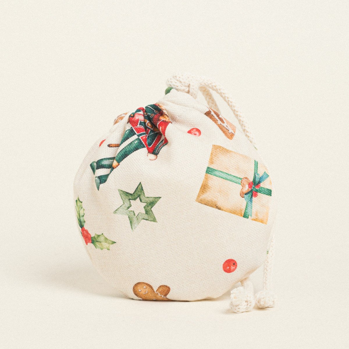 15346a8e-d33c-487d-8b7c-a1ee977160fe Beauty Home ΠΟΥΓΚΙ ΟΒΑΛ ΜΕ ΚΟΡΔΟΝΙ 13 x 14 cm ΜΟΛΥΒΕΝΙΟΣ ΣΤΡΑΤΙΩΤΗΣ – ΔΩΡΑ - Image 1