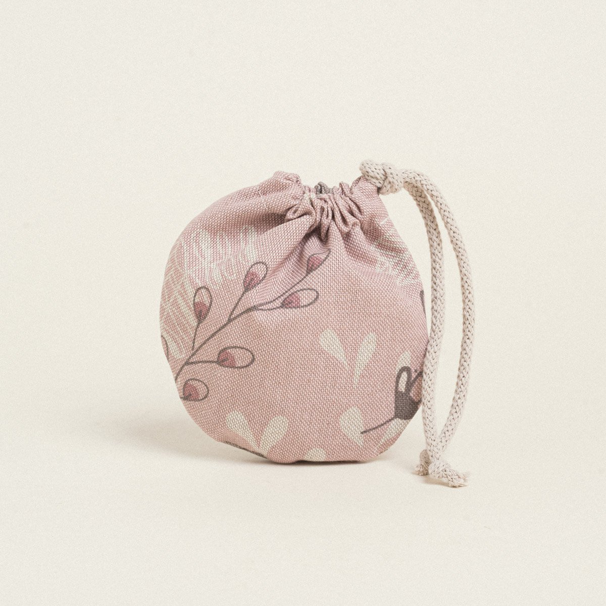 327983fa-20d3-4d2d-bf2d-f475b69361aa-3 Beauty Home ΠΟΥΓΚΙ ΟΒΑΛ ΜΕ ΚΟΡΔΟΝΙ 13 x 14 cm ΣΑΠΙΟ ΜΗΛΟ BOTANIC ART - Image 1