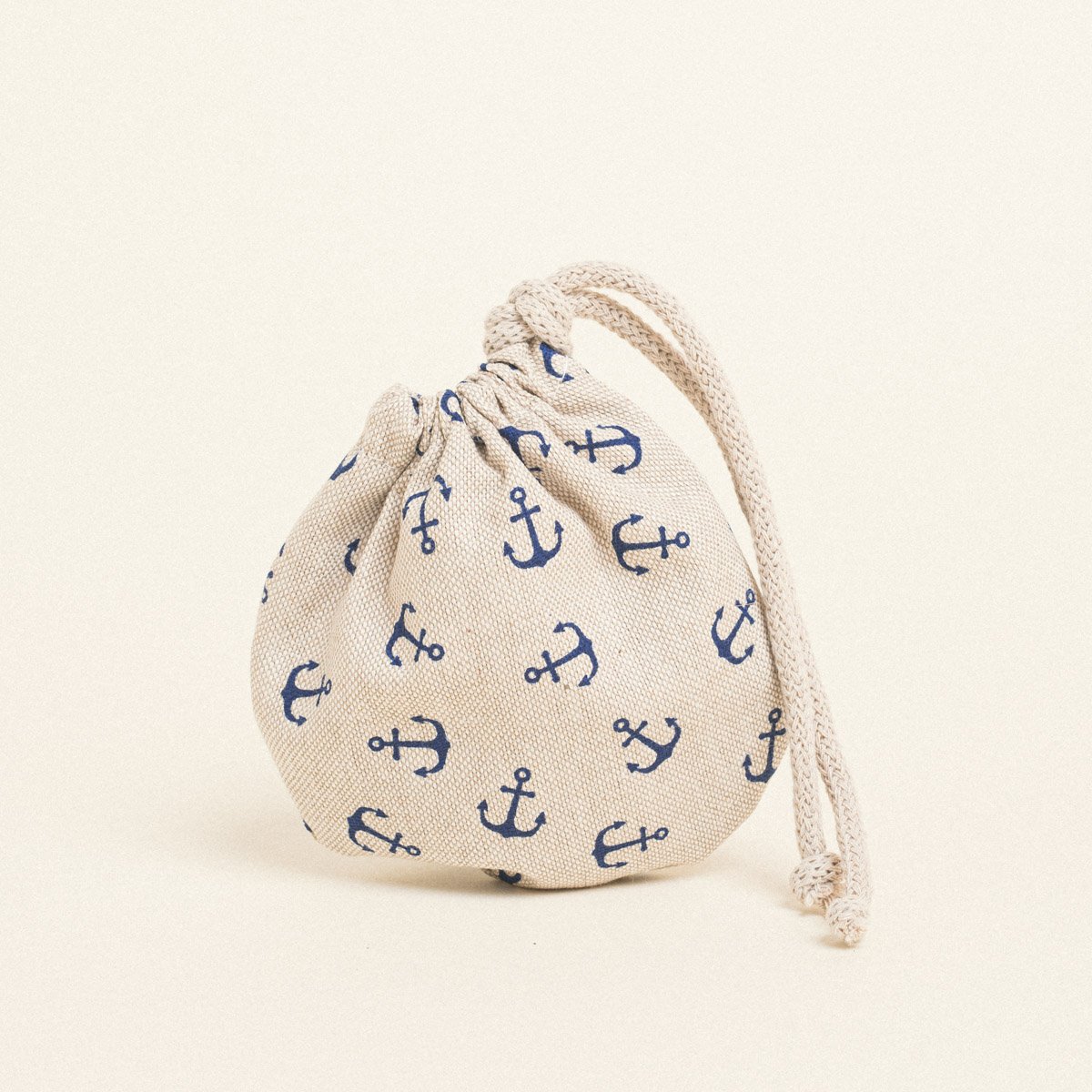 373f98e6-ea59-40d3-b5b3-9b0b5832e798 Beauty Home ΠΟΥΓΚΙ ΟΒΑΛ ΜΕ ΚΟΡΔΟΝΙ 13 x 14 cm ΜΙΚΡΕΣ ΑΓΚΥΡΕΣ 140 CM - Image 1