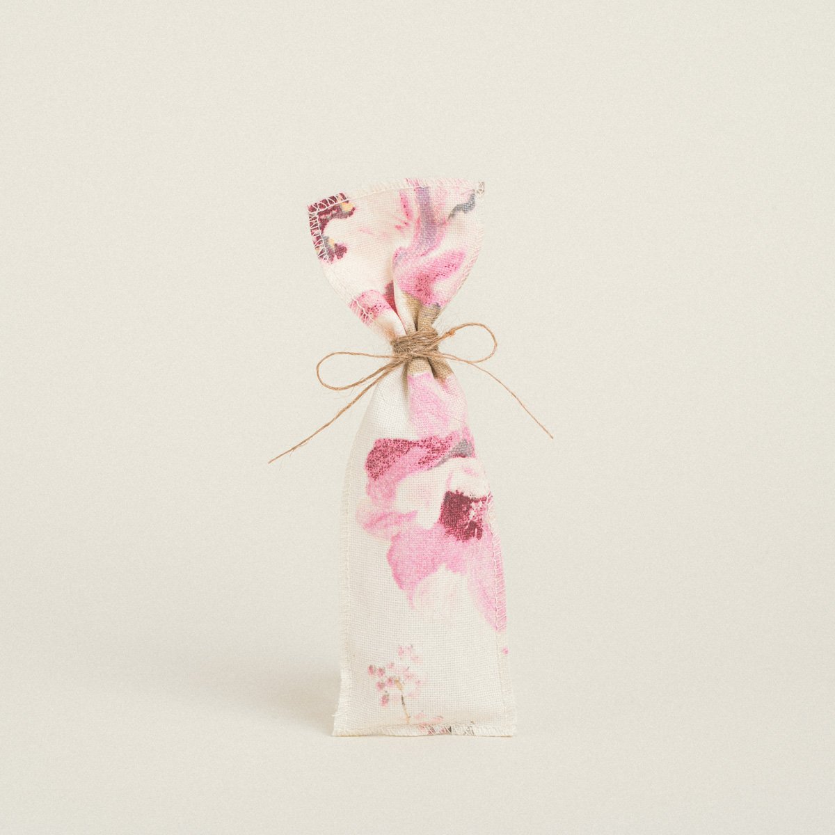 42d6910d-81a4-4681-b36c-f0dbc1b3838a Beauty Home ΠΟΥΓΚΙ 6 x 19 cm ΚΛΑΣΙΚΟ ΦΛΟΡΑΛ ΕΚΡΟΥ - Image 1