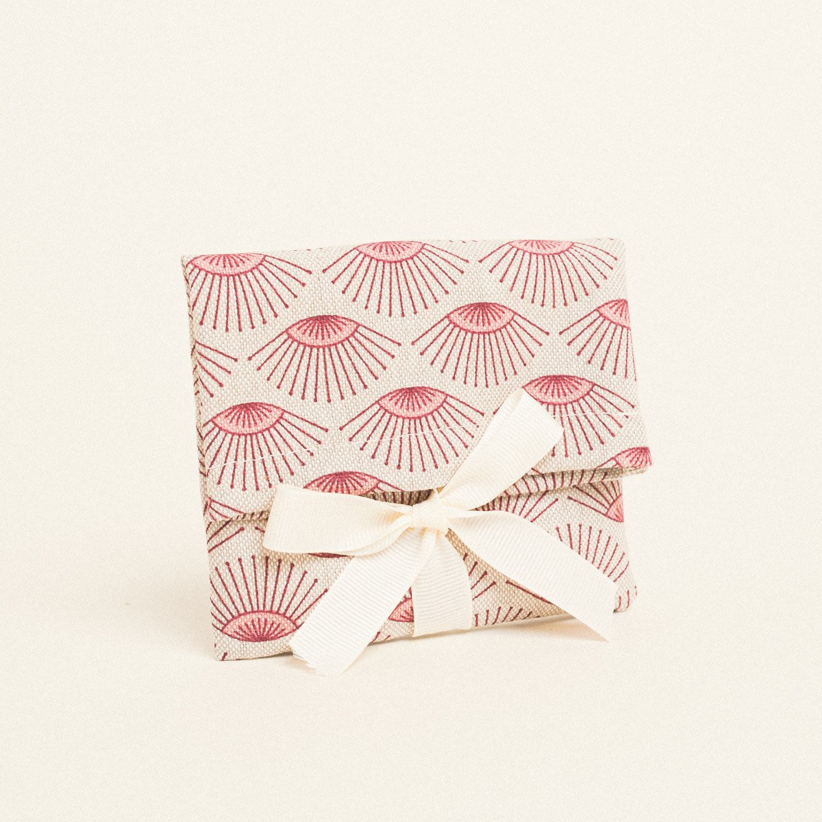 6d9e3647-02d8-48a9-9493-9730fc7267ae Beauty Home ΠΟΥΓΚΙ ΜΕ ΚΟΡΔΕΛΑ 12 x 17 cm GRAPHIC TREE - Image 1