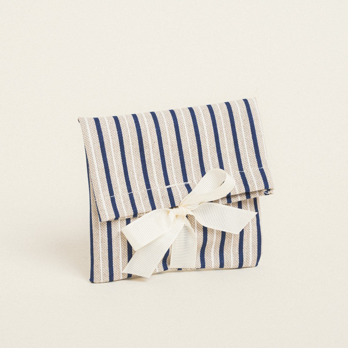 874668cd-0023-4a7a-bf84-9fba18ddb995-3 Beauty Home ΠΟΥΓΚΙ ΜΕ ΚΟΡΔΕΛΑ 12 x 17 cm ΡΙΓΕ ΜΠΛΕ - Image 1