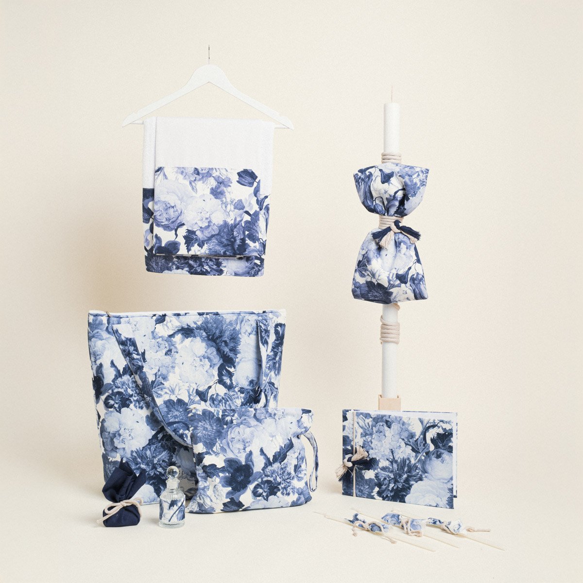 8e8cc4a8-b7fe-4504-82db-7c11b9de4e30 Beauty Home ΣΕΤ ΒΑΠΤΙΣΗΣ ΜΠΛΕ ΛΟΥΛΟΥΔΙΑ - Image 1