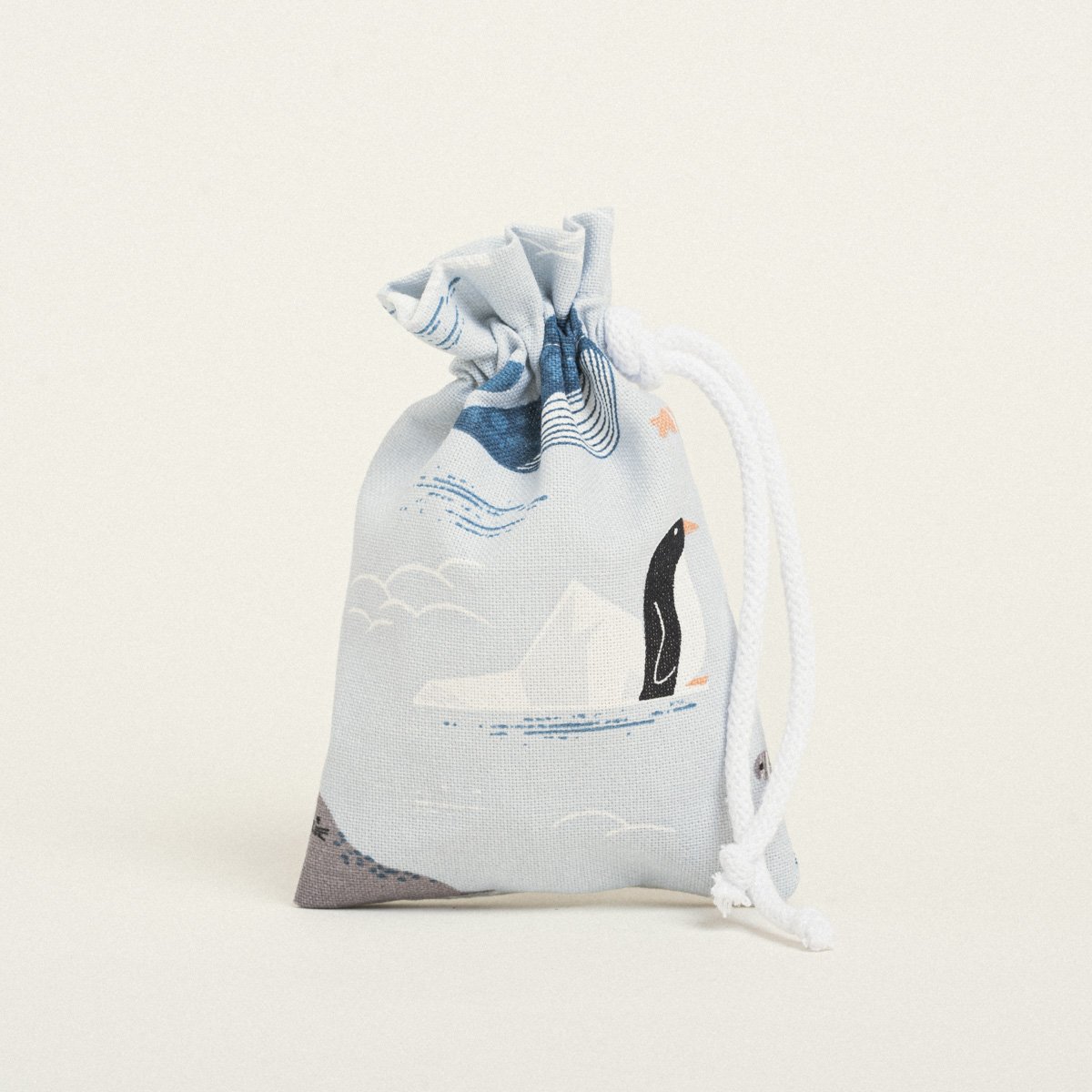 ae140e71-c3f5-4643-a867-e3e62f2f32b8-3 Beauty Home ΠΟΥΓΚΙ ΜΕ ΚΟΡΔΟΝΙ 12 x 17 cm ΑΡΚΤΙΚΟΣ ΚΟΣΜΟΣ - Image 1