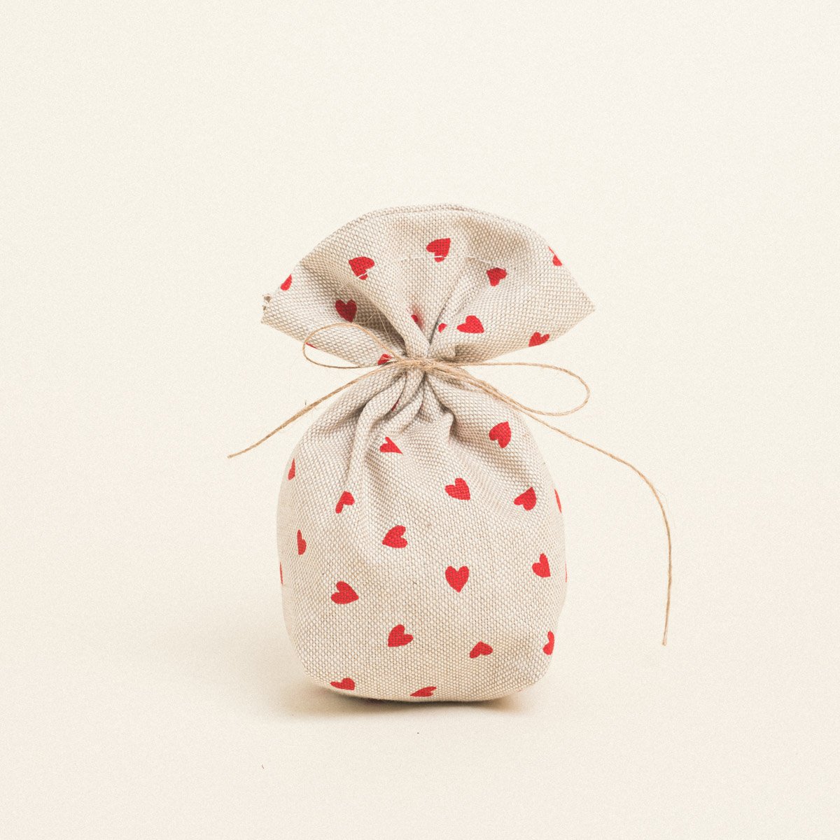 b52bed98-01d0-4094-b98d-d1ab7829ee11 Beauty Home ΠΟΥΓΚΙ ΜΕ ΒΑΣΗ 8 x 12 cm ΜΙΚΡΕΣ ΚΟΚΚΙΝΕΣ ΚΑΡΔΙΕΣ - Image 1