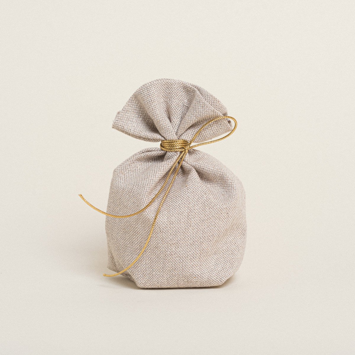 be8a9b1f-f3df-4228-b393-1af7da4c7214-3 Beauty Home ΠΟΥΓΚΙ ΜΕ ΒΑΣΗ 8 x 12 cm ΜΠΕΖ ΧΡΥΣΟ LUREX - Image 1